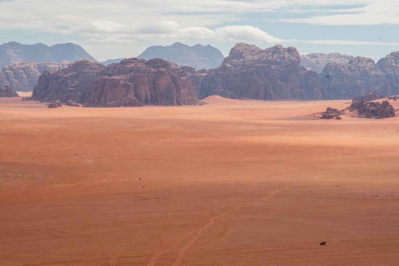 Wadi Rum Bright Moon ภายนอก รูปภาพ