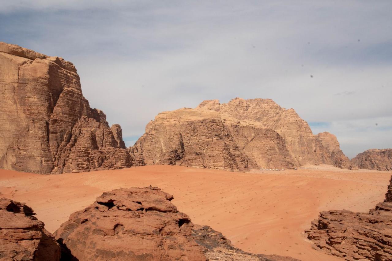 Wadi Rum Bright Moon ภายนอก รูปภาพ
