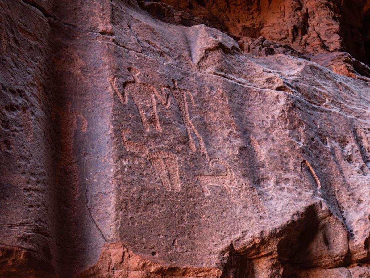 Wadi Rum Bright Moon ภายนอก รูปภาพ