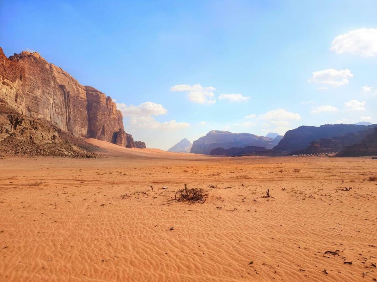 Wadi Rum Bright Moon ภายนอก รูปภาพ