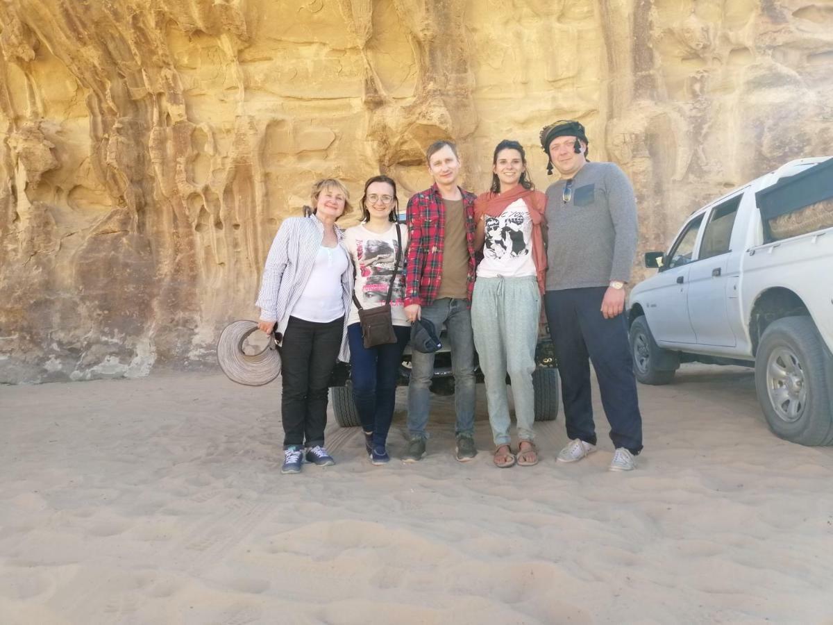 Wadi Rum Bright Moon ภายนอก รูปภาพ