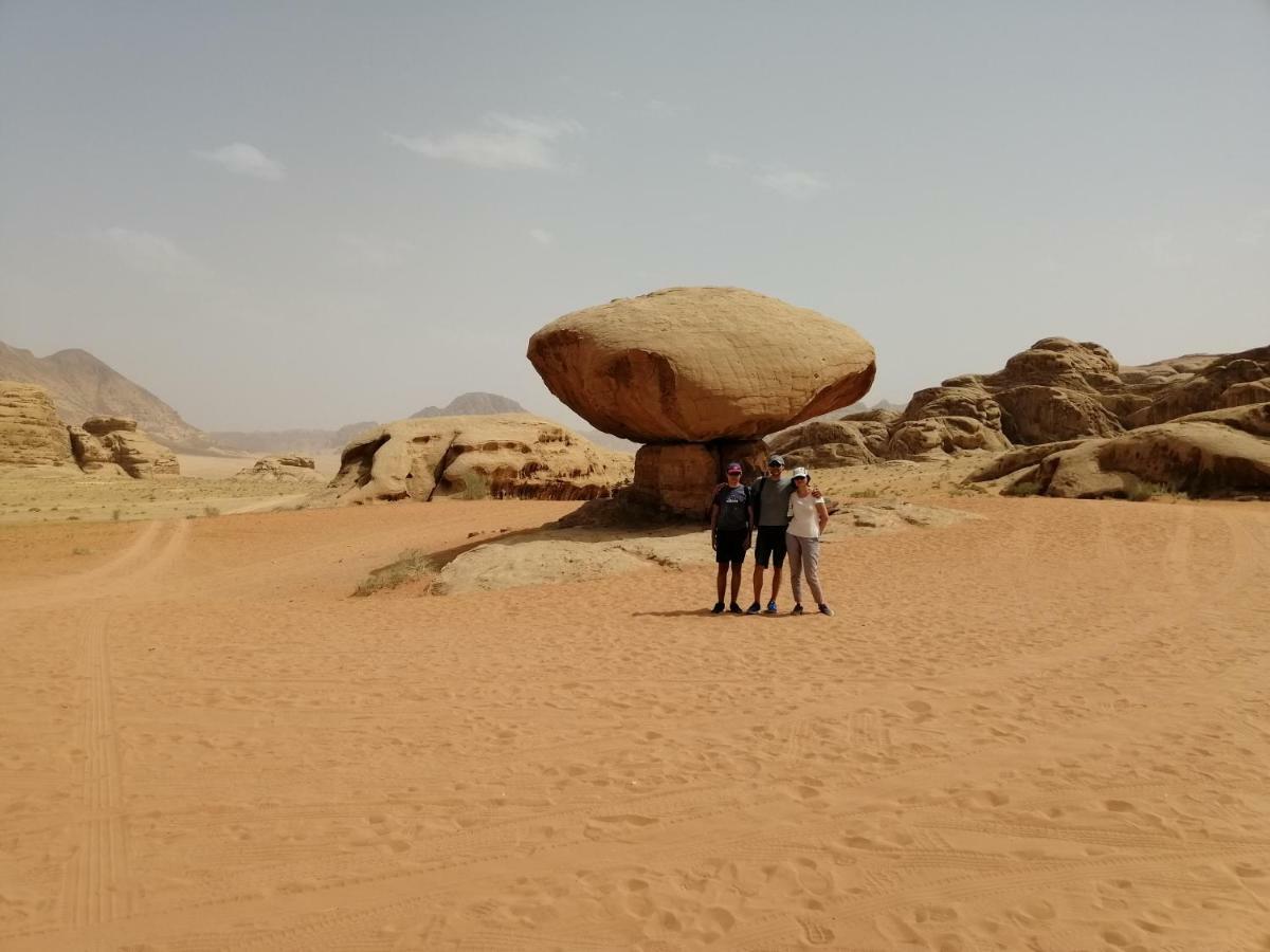 Wadi Rum Bright Moon ภายนอก รูปภาพ