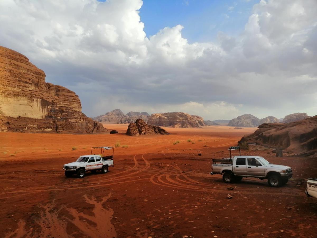 Wadi Rum Bright Moon ภายนอก รูปภาพ
